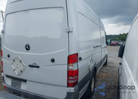 2011 Mercedes-Benz Sprinter 2500 High Roof from USA, damaged, VIN WD3PE8CB0B5602652